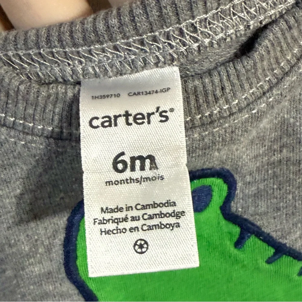 Carter's Gray Sweatshirt‎ with Green Alligator